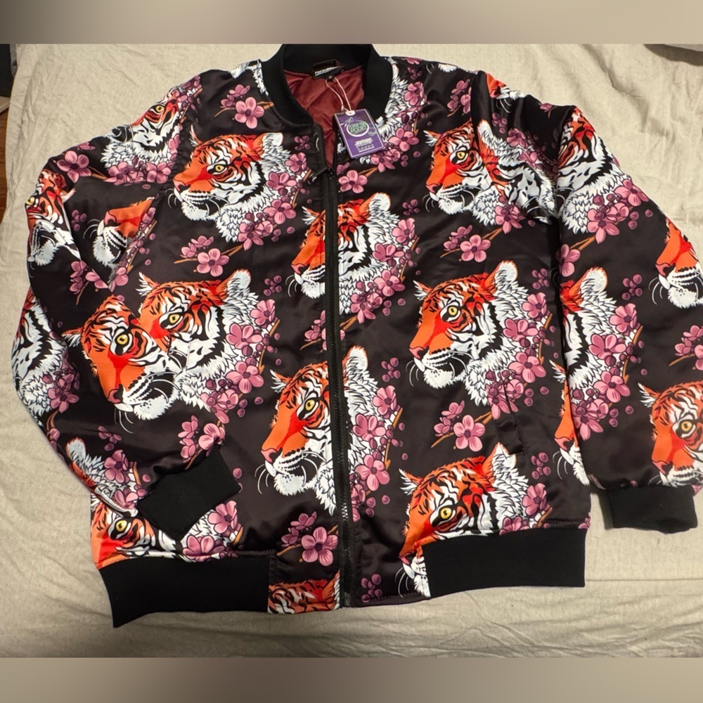 Freshhood Tiger with Pink Flower Silk Jacket Brand New with Tags